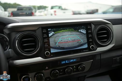Ice Cap 2023 Toyota Tacoma SR5