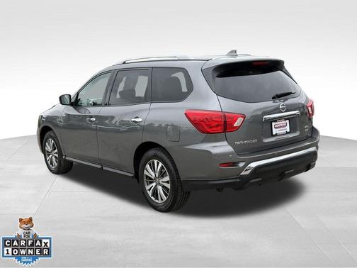 Gun Metallic 2019 Nissan Pathfinder S