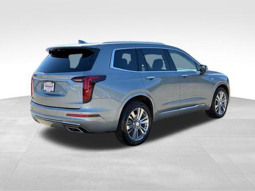 2023 Cadillac XT6 Premium Luxury AWD