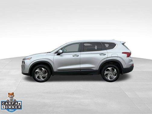 2022 Hyundai SANTA FE SE