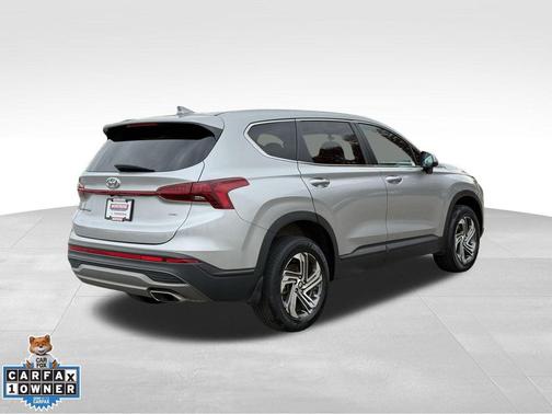 2022 Hyundai SANTA FE SE