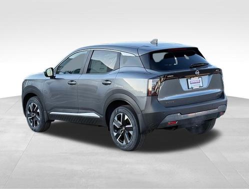 Gun Metallic 2026 Nissan Kicks SV