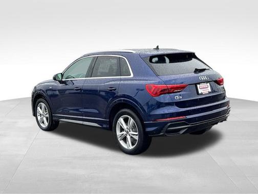 2022 Audi Q3 45 S line Premium Plus