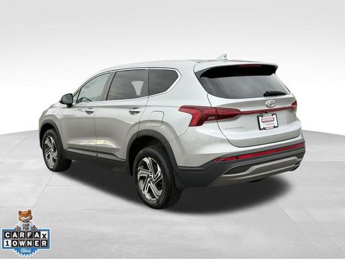 2022 Hyundai SANTA FE SE