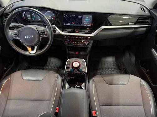 2022 Kia Niro EV EX
