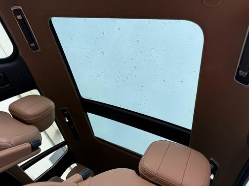 2023 Land Rover Range Rover P400 SE