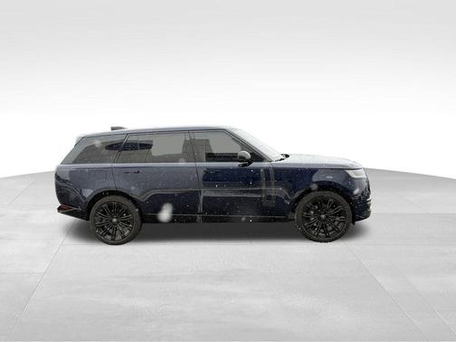 2023 Land Rover Range Rover P400 SE