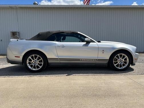 2011 Ford Mustang V6 Premium