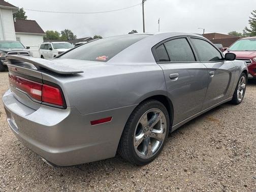 2014 Dodge Charger SXT