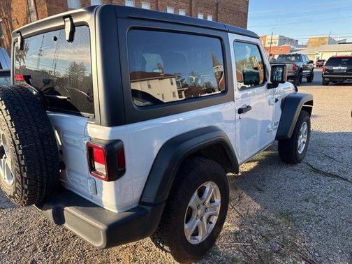 2021 Jeep Wrangler Sport