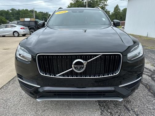 2018 Volvo XC90 T6 Momentum