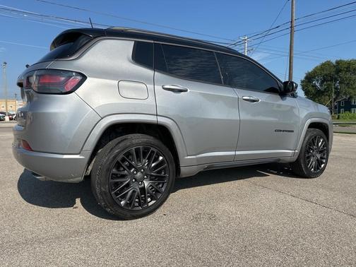 2022 Jeep Compass Altitude