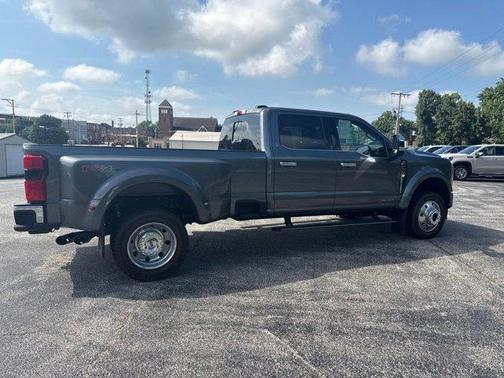 Gray Metallic 2025 Ford F-450 Lariat
