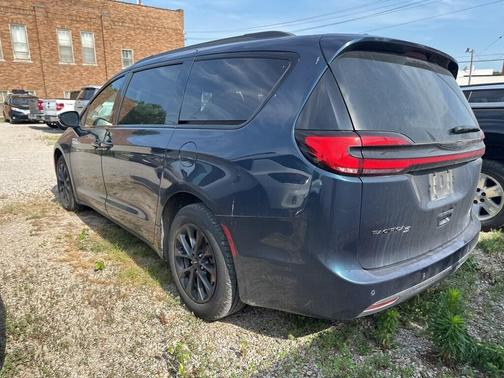 2021 Chrysler Pacifica Touring