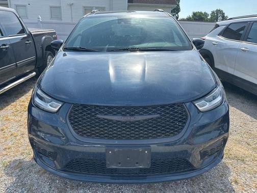 2021 Chrysler Pacifica Touring