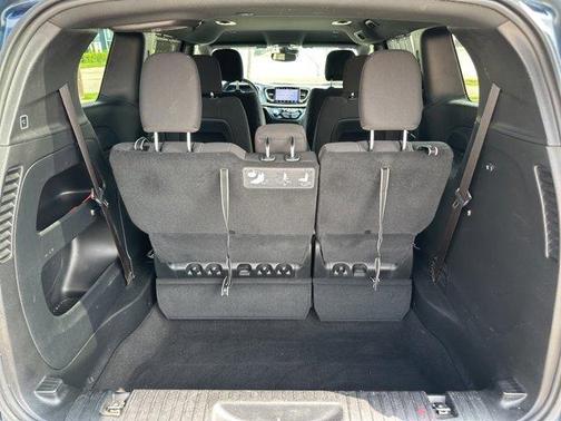 2021 Chrysler Pacifica Touring