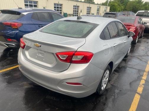 2018 Chevrolet Cruze LS