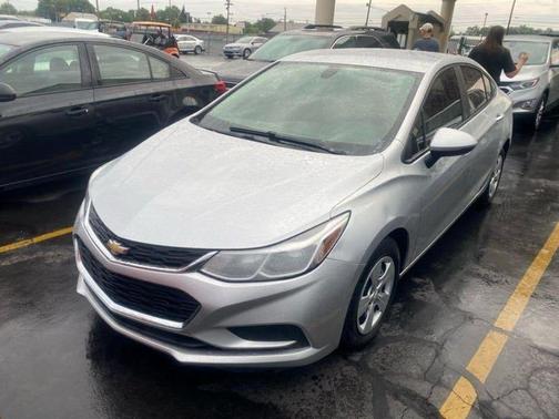 2018 Chevrolet Cruze LS