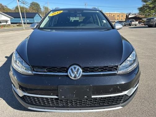 2019 Volkswagen Golf Alltrack TSI S