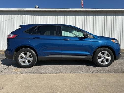 2020 Ford Edge SE