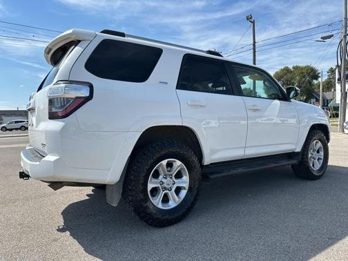 2022 Toyota 4Runner SR5 Premium
