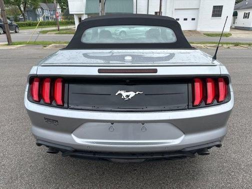 2023 Ford Mustang EcoBoost Premium