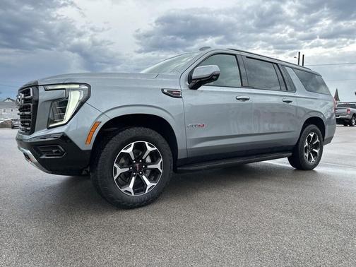 2025 GMC Yukon XL AT4