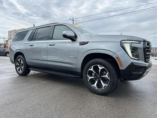 2025 GMC Yukon XL AT4