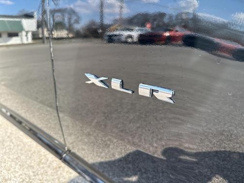2005 Cadillac XLR Base