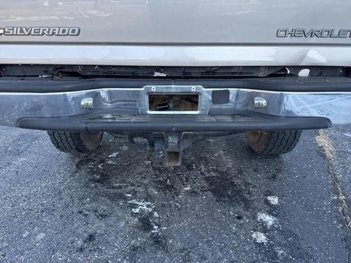 2004 Chevrolet Silverado 2500 LT H/D Crew Cab