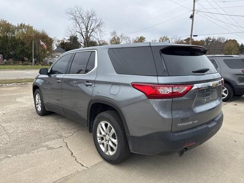 2020 Chevrolet Traverse LS Fleet