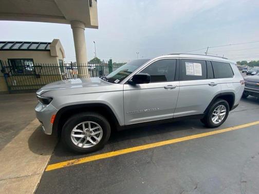 2022 Jeep Grand Cherokee L Laredo