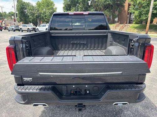 Titanium 2024 GMC Sierra 1500 AT4