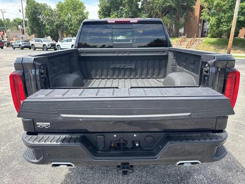 Titanium 2024 GMC Sierra 1500 AT4