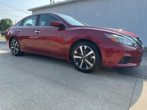 2016 Nissan Altima 2.5 SR