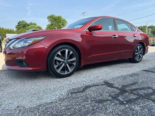 2016 Nissan Altima 2.5 SR