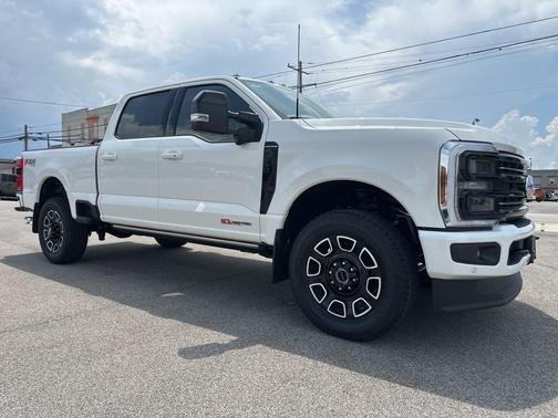 2025 Ford F-350 Platinum