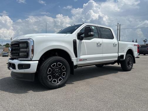 2025 Ford F-350 Platinum