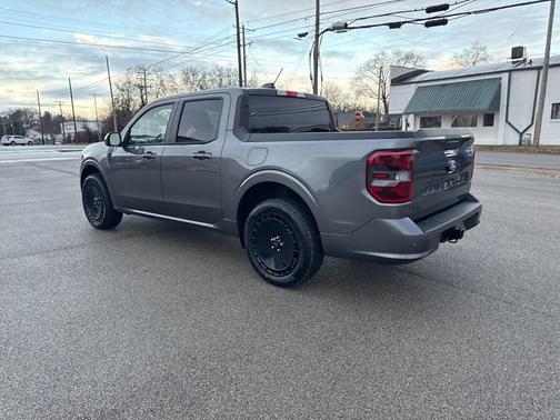 2026 Ford Maverick Lobo Standard