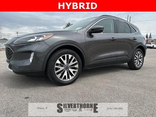 2020 Ford Escape Titanium Hybrid