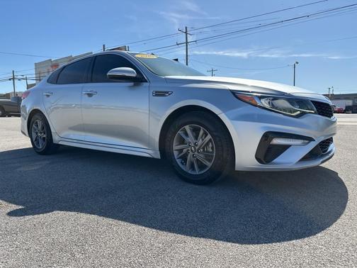 2020 Kia Optima LX