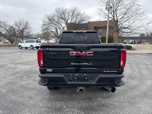2022 GMC Sierra 2500 Denali