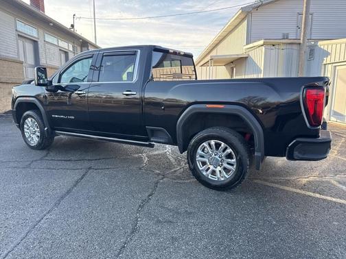 2022 GMC Sierra 2500 Denali