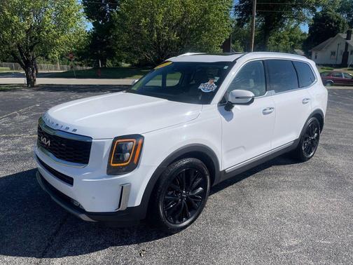 Glacial White Pearl 2022 Kia Telluride SX