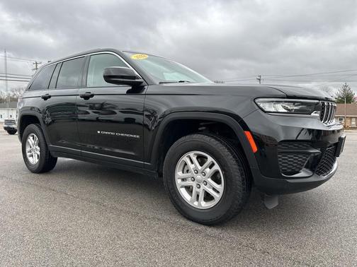 2022 Jeep Grand Cherokee Laredo