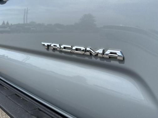 2018 Toyota Tacoma TRD Sport