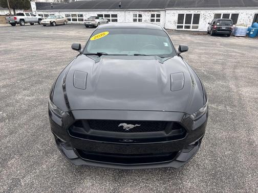 2016 Ford Mustang GT Premium