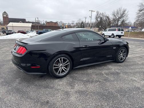 2016 Ford Mustang GT Premium
