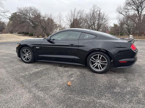 2016 Ford Mustang GT Premium