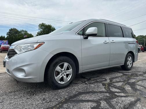 2017 Nissan Quest SV